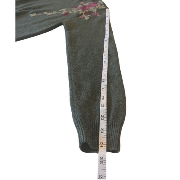 Tulchan Wool Olive Green Knitted Pink Florals with Petal Trim Neckline Large - Picture 7 of 13